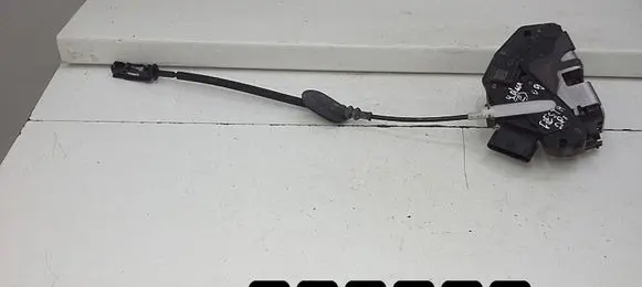 Ford Fiesta Front door lock 8A6AA21812BD