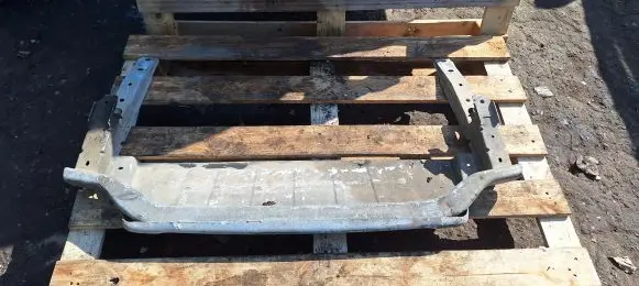 Volvo XC90 Front bumper support beam
