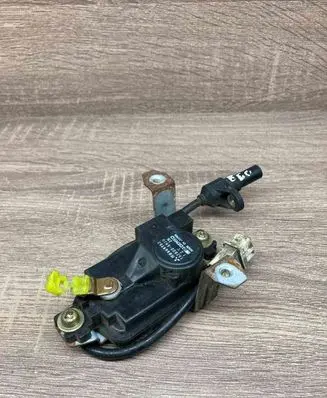 Mitsubishi Colt Central locking motor 1528005970 MB669753