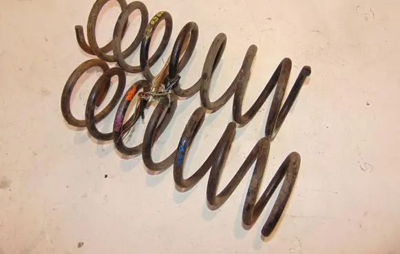 Ford Mondeo Mk III Rear coil spring 1S715A581HB 1360354
