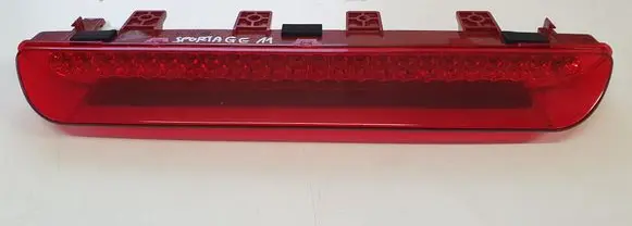 KIA Sportage Third/center stoplight
