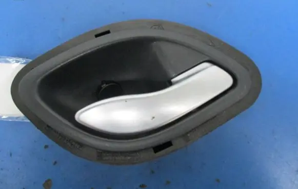 Renault Laguna II Front door interior handle