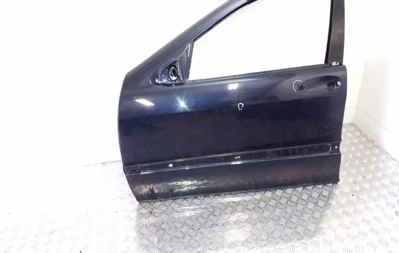 Mercedes-Benz S W220 Door (2 Door Coupe) 