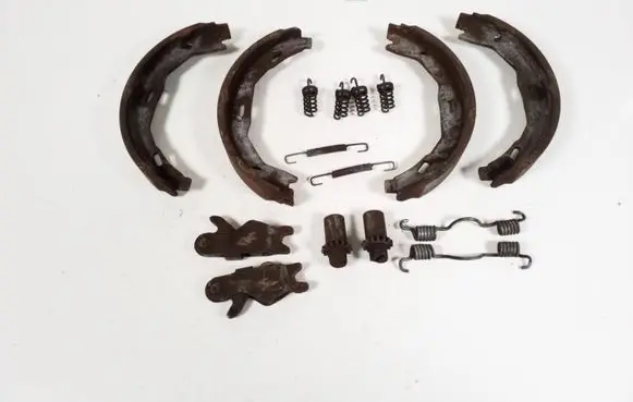Mercedes-Benz E C207 W207 Handbrake/parking brake pads A0044208620