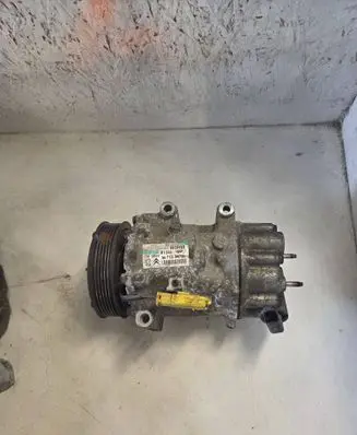 Citroen C4 Grand Picasso Air conditioning (A/C) compressor (pump) 9671334780