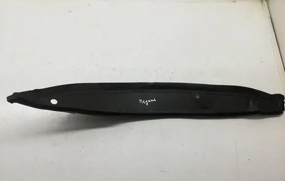 Renault Megane III Fender end trim 631120005r