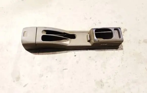 Nissan Note (E11) Armrest 