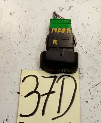 Renault Megane I Electric sliding door switch 8200002442B