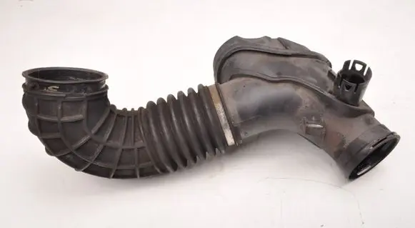 BMW 1 F20 F21 Intake resonator 8513961