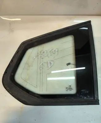 BMW X3 F25 Rear side window 10718717 1115970 7205660
