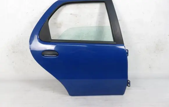 Fiat Siena Rear door