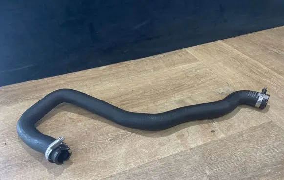 Land Rover Range Rover Sport L494 Engine coolant pipe/hose FK629F287CA D05WB