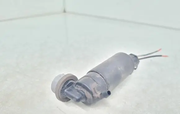 Honda Civic Windscreen/windshield washer pump