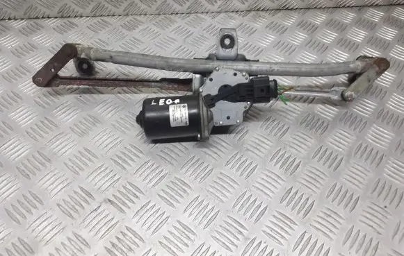 Seat Leon (1M) Front wiper linkage 1J1955113C