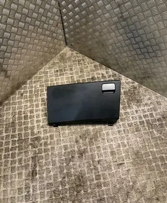 Land Rover Discovery 3 - LR3 Glove box FFB500151