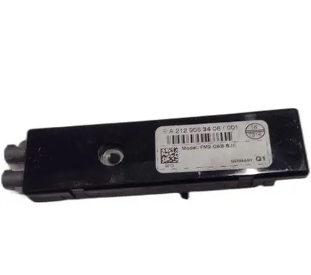 Mercedes-Benz CLS C218 X218 Sound amplifier 