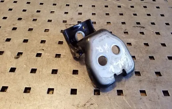 Peugeot 3008 I Rear door upper hinge
