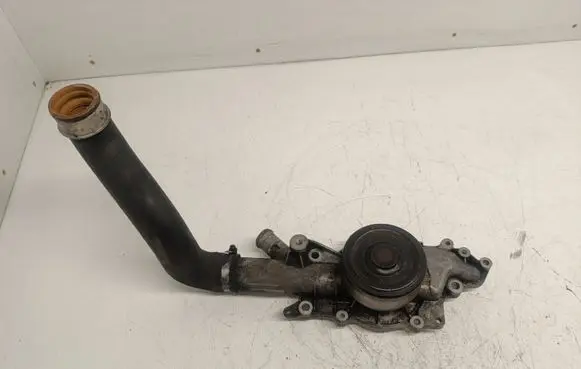 Mercedes-Benz E W211 Water pump R6462010110