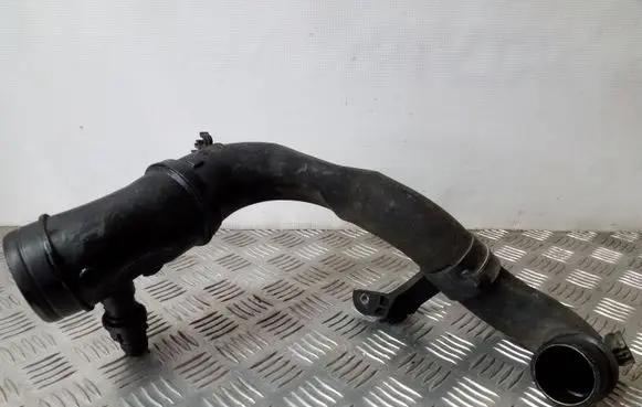 Volkswagen Golf IV Intercooler hose/pipe 1J0129654S