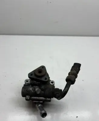 BMW 3 E90 E91 Power steering pump 91128