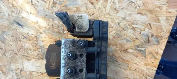 Mazda 323 ABS Pump