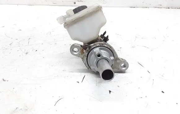 Peugeot 107 Master brake cylinder 020425444
