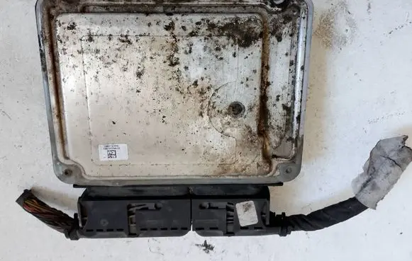 Volkswagen Sharan Engine control unit/module 03G906021AN