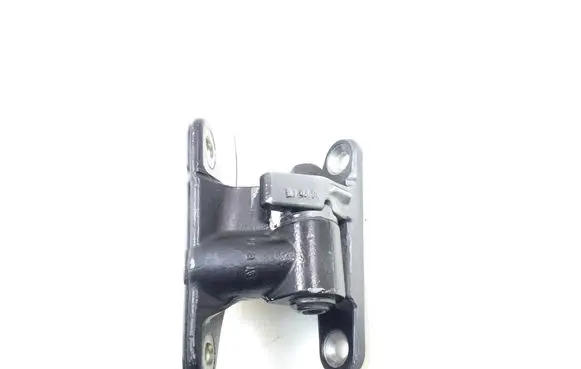 Mercedes-Benz R W251 Front door lower hinge A2517201537