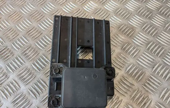 Hyundai Ioniq 5 Distronic sensor radar OE99110GI000