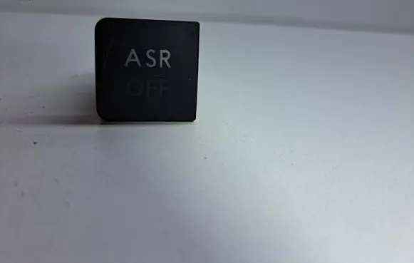 Traction control (ASR) switch
