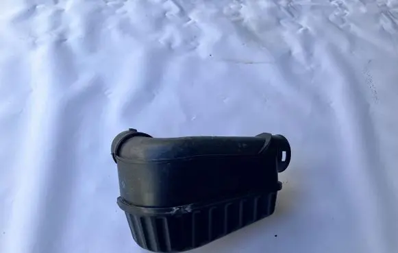 Mini Cooper Countryman R60 Intake resonator 2754425