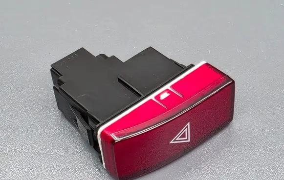 Honda CR-V Hazard light switch M33808