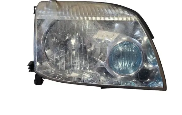 Nissan X-Trail T30 Headlight/headlamp 1669