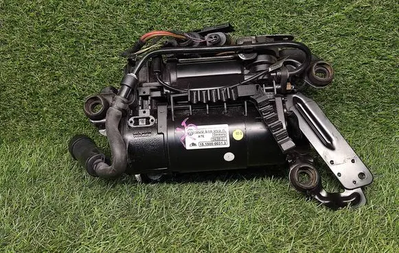 Bentley Continental Air suspension compressor/pump 3D0616005K 15150000313 15155000142