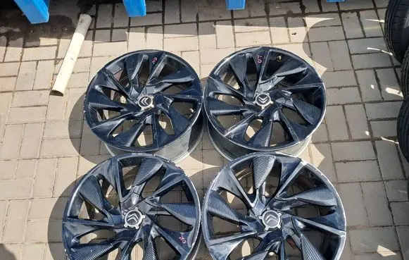 Citroen DS4 R19 alloy rim 9673705977