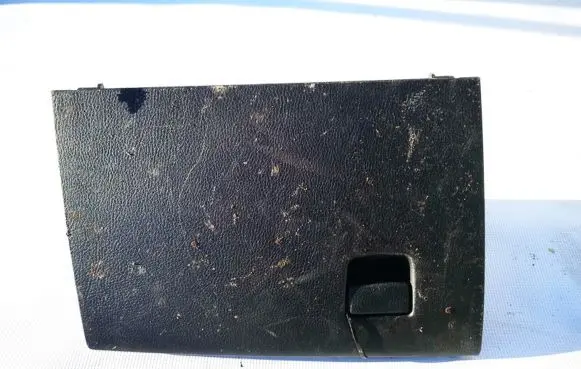 Mazda 2 Glove box 3m71a06010afw