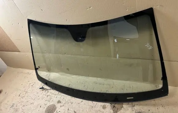 Mercedes-Benz SL R230 Front windscreen/windshield window 