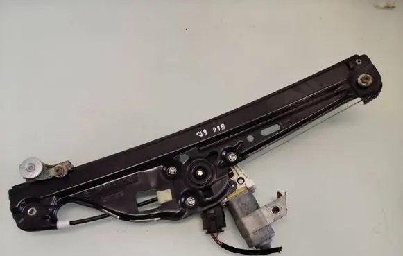 BMW 5 E60 E61 Rear door window regulator with motor 7034388 7075674