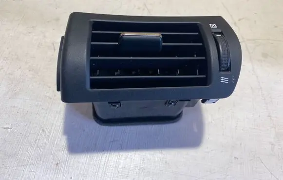 Lexus RX 450H Rear air vent grill 5566048070 GN71127460