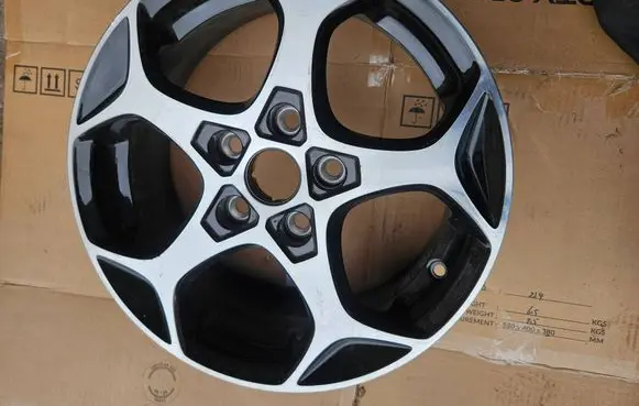 MG ZS R16 alloy rim 11136372