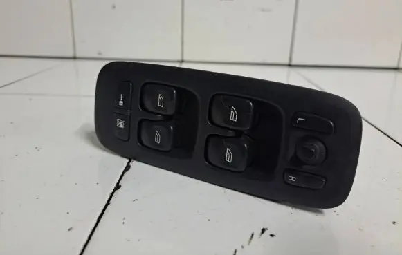 Volvo V70 Electric window control switch 09193383
