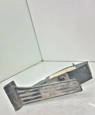 BMW 5 E39 Accelerator throttle pedal 35416762480 6762480