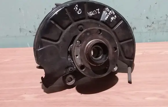 Volkswagen PASSAT B6 Front wheel hub 3C0407258G