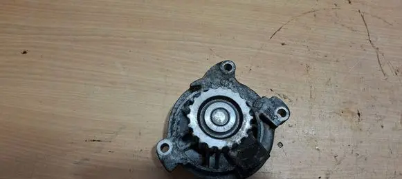 Volkswagen Transporter - Caravelle T4 Water pump 074121019C