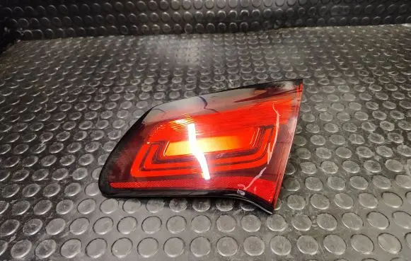 Citroen C4 II Tailgate rear/tail lights 9808624780
