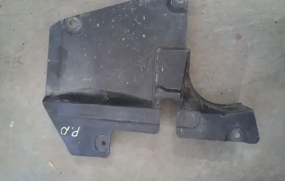 Mazda 6 Engine splash shield/under tray K3006