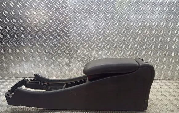 Mercedes-Benz C W203 Center console E037611021