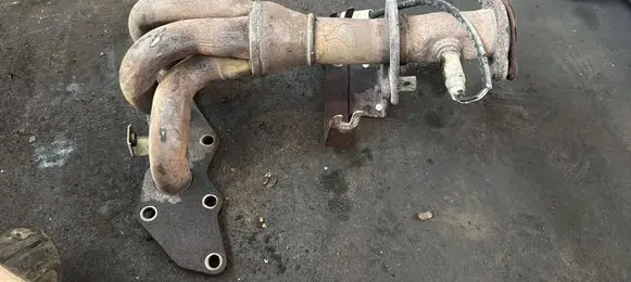 Ford Mondeo Mk III Exhaust manifold 