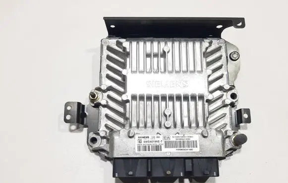 Peugeot 407 Engine control unit/module 5WS40196ET HW9655041480 SID803