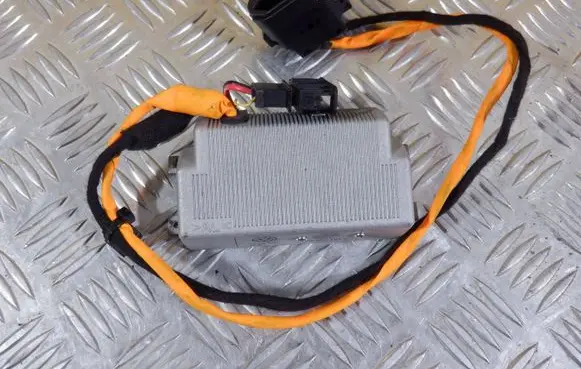 Voltage converter inverter